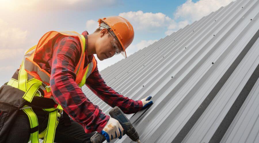 Professional Emergency Roof Repairs services in Mount Lookout, WV